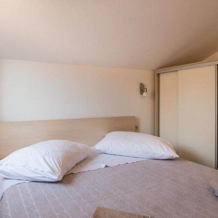 Apartments Sunrise Brist Habitación foto