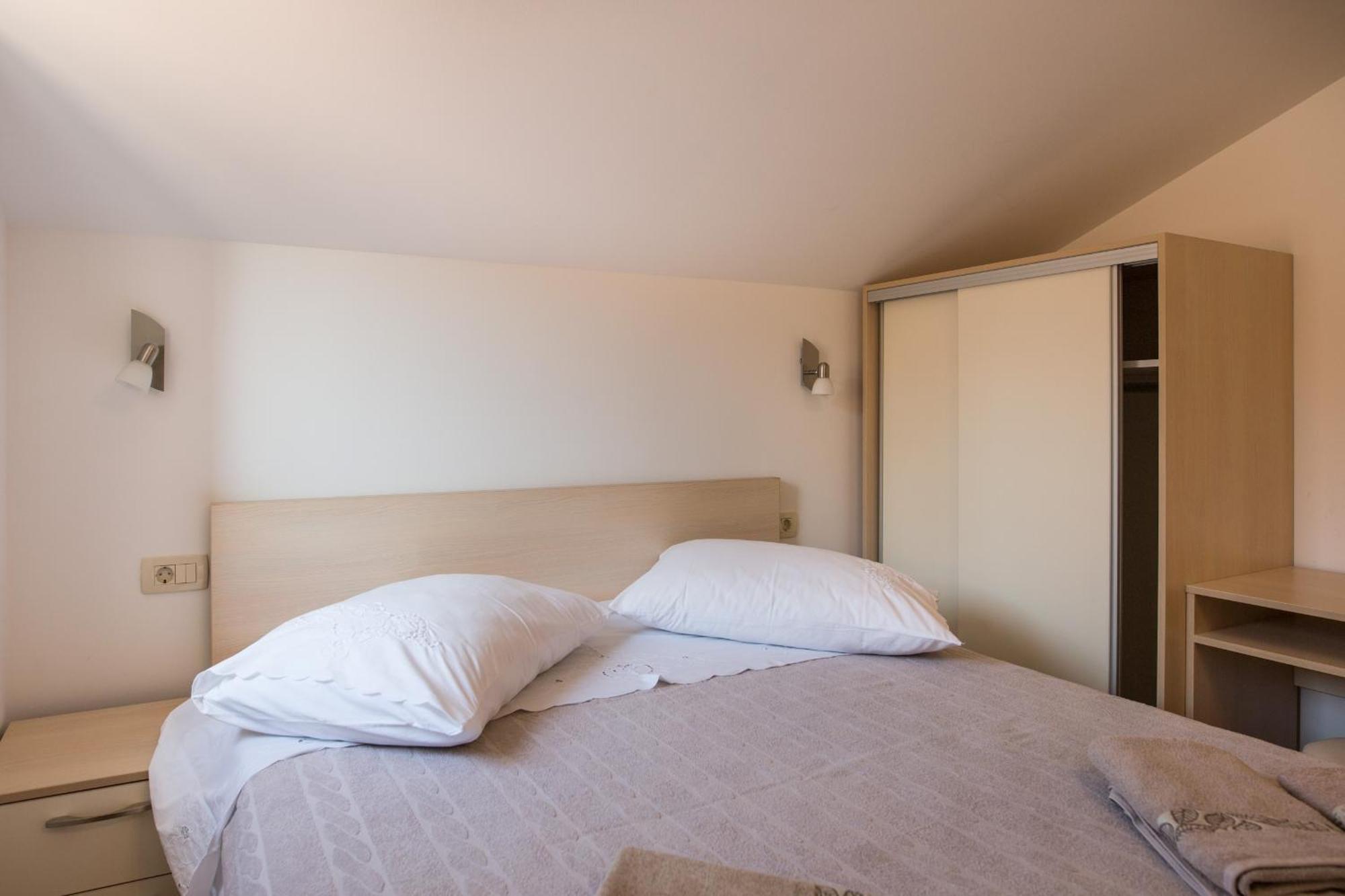 Apartments Sunrise Brist Habitación foto